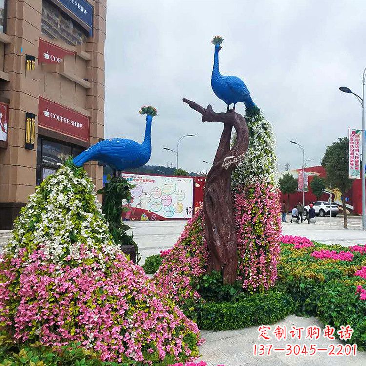 信阳绿色雕塑-孔雀