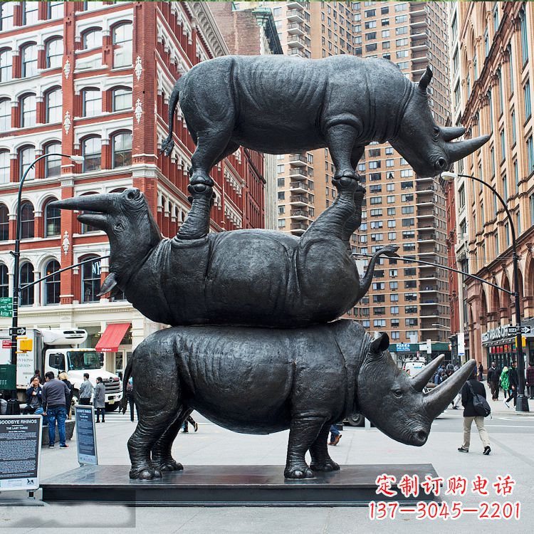 信阳仿真犀牛景观铜雕-城市街道创意动物景观
