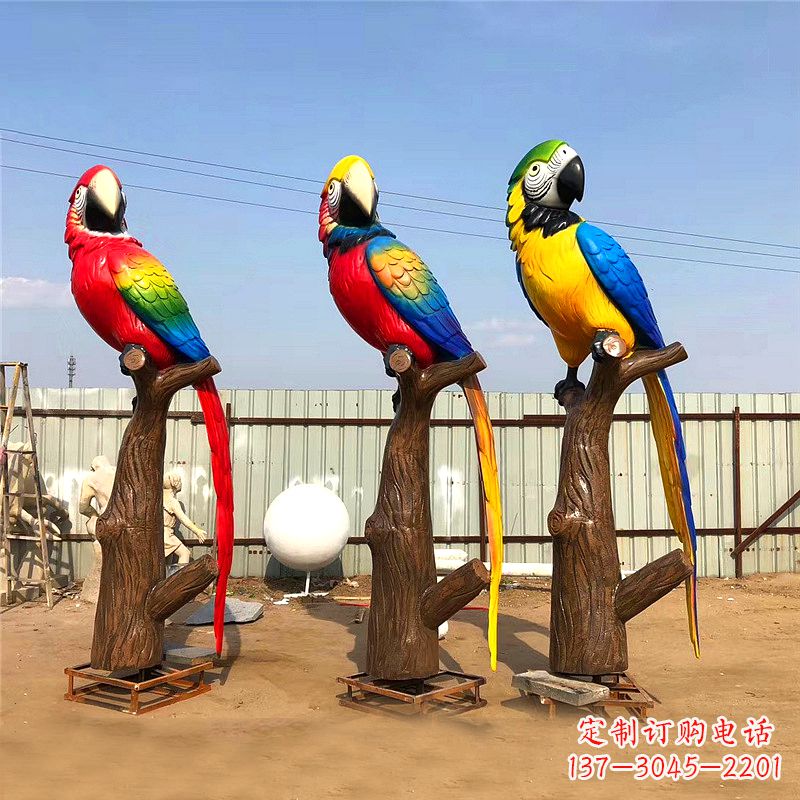 信阳玻璃钢鹦鹉雕塑
