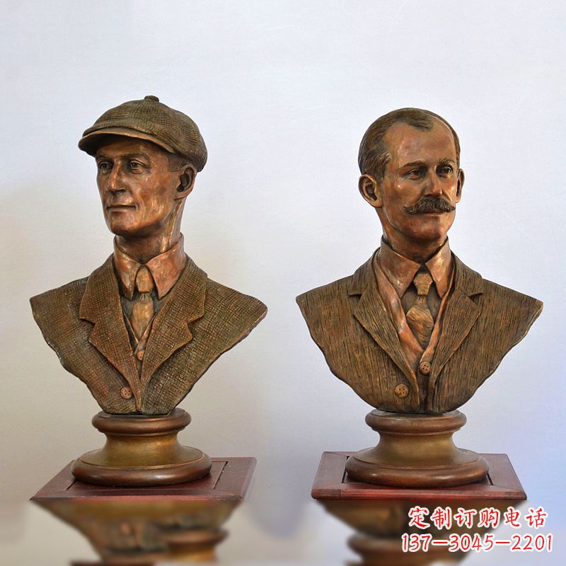 信阳莱特兄弟飞机雕塑
