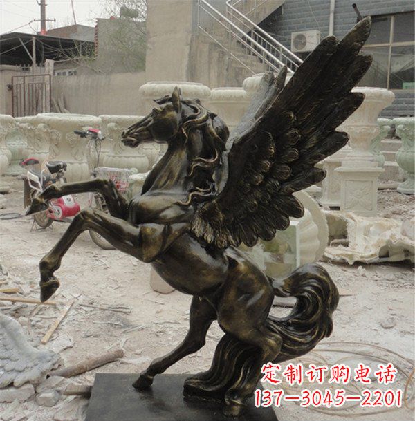 信阳飞马玻璃钢动物雕塑