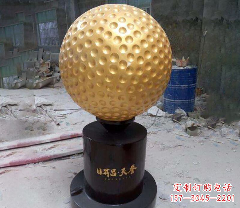 信阳精致高尔夫球铜雕