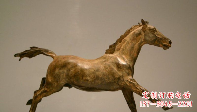 信阳铜雕动物奔跑马