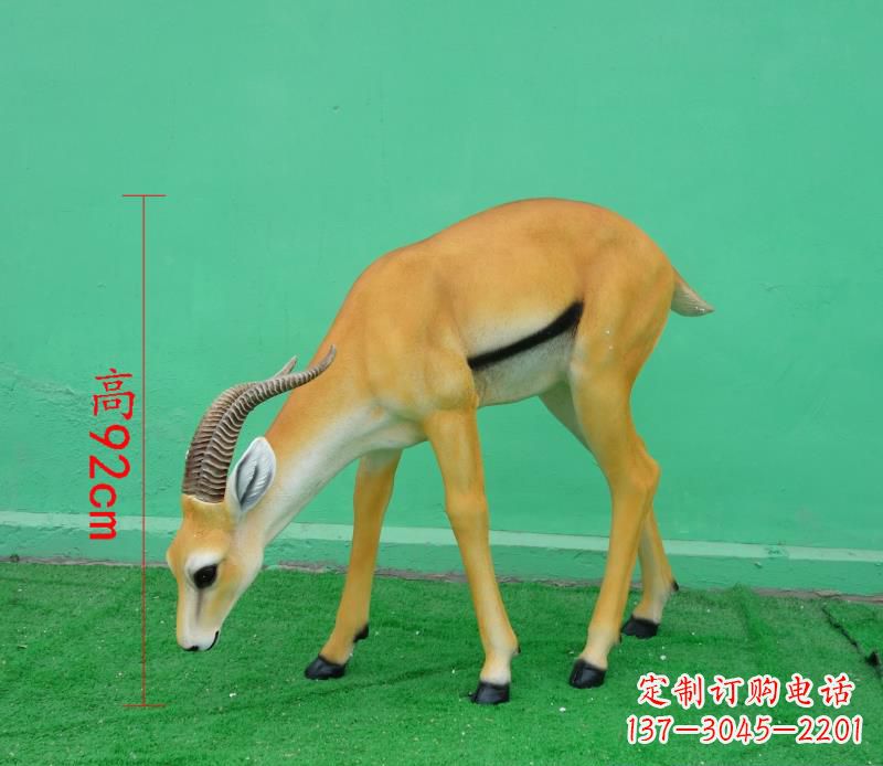 信阳玻璃钢仿真羚羊雕塑