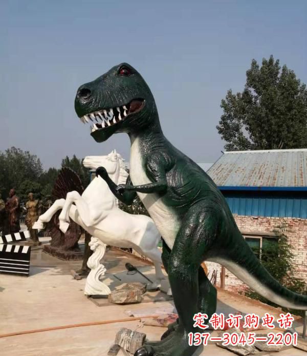 信阳玻璃钢仿真恐龙雕塑