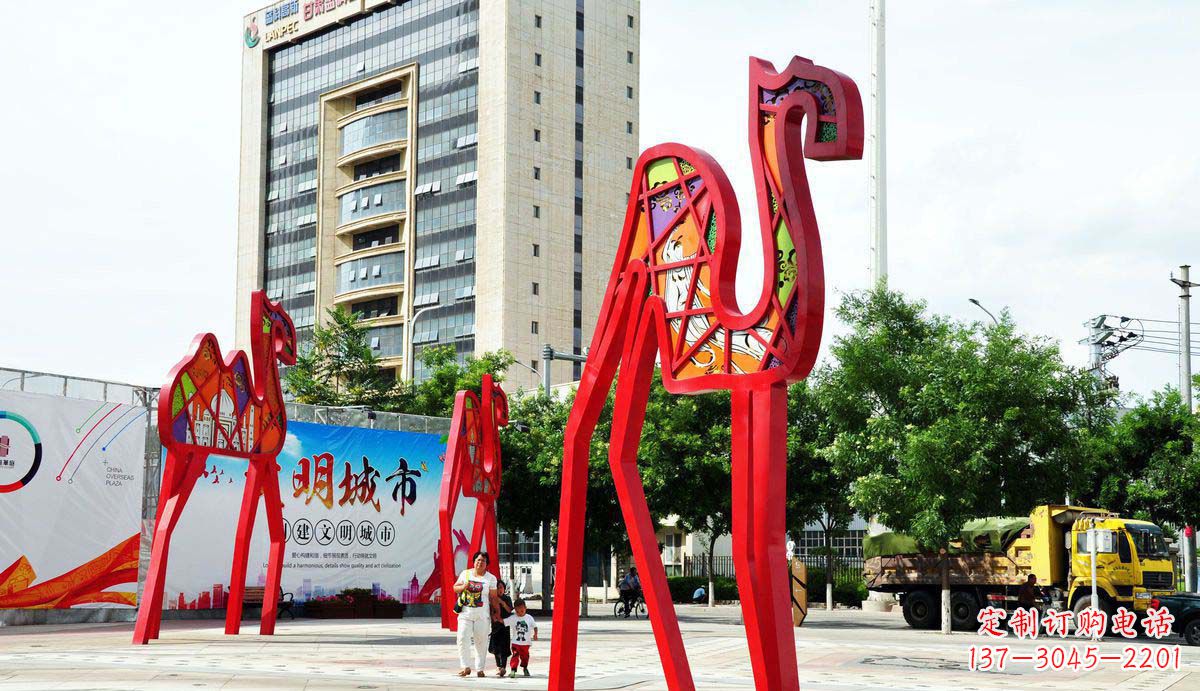 信阳欣赏经典之美,拥有完美的高端骆驼雕塑