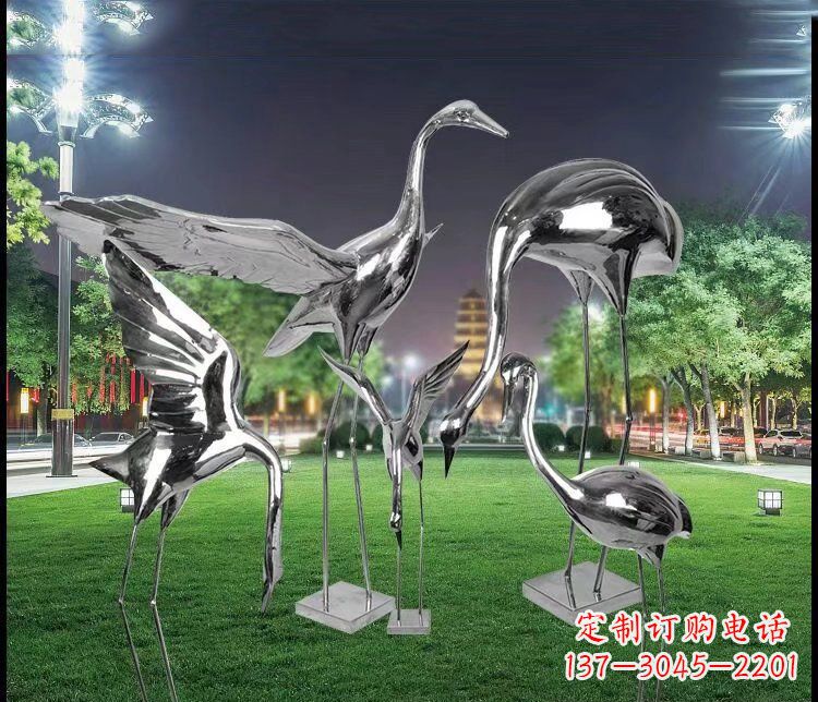 信阳大型不锈钢仙鹤雕塑