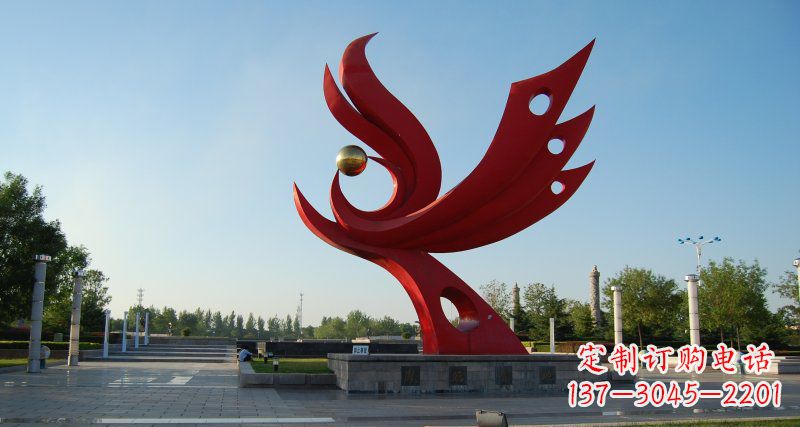 信阳凤凰雕塑——浓缩的美丽传统