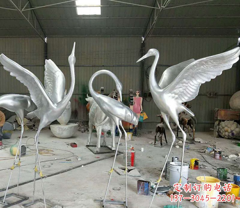 信阳艺术雕刻仙鹤不锈钢雕塑