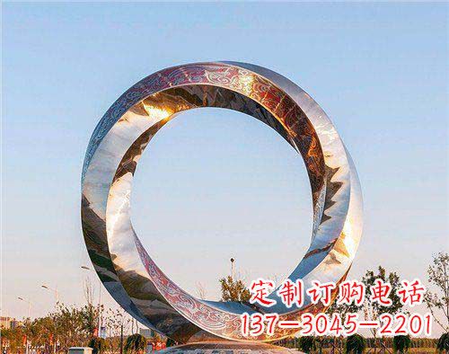 信阳精美的不锈钢圆环景观雕塑