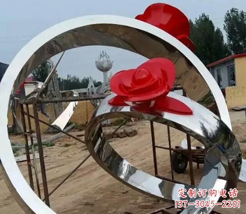 信阳精致的不锈钢戒指雕塑