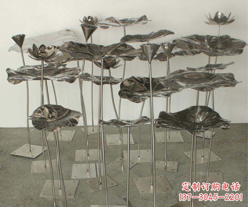 信阳精美装饰不锈钢莲叶雕塑