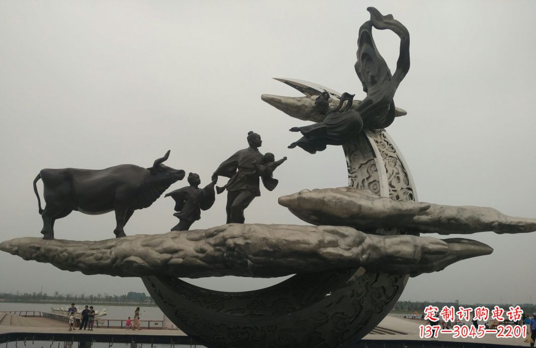 信阳古典传说景观雕塑牛郎织女