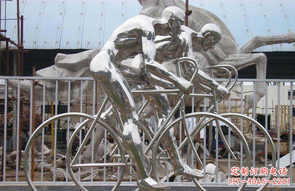 信阳特色不锈钢骑自行车雕塑