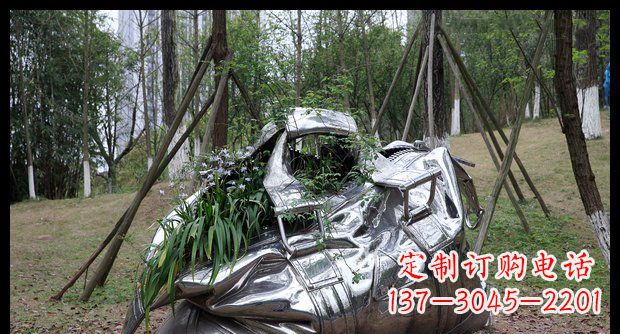 信阳经典款式手提包雕塑