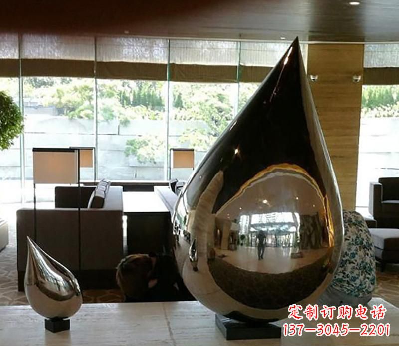 信阳公园不锈钢水滴球景观雕塑
