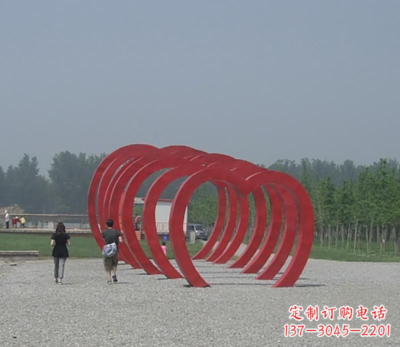 信阳不锈钢心形拱门雕塑