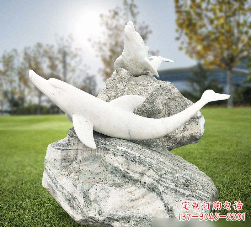 信阳中领雕塑设计之海豚石雕