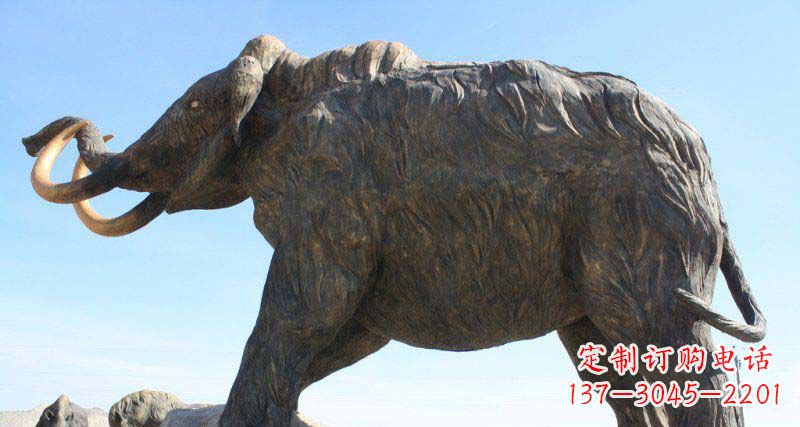 信阳公园抽象大象动物铜雕