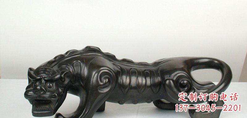 信阳公园抽象老虎动物雕塑