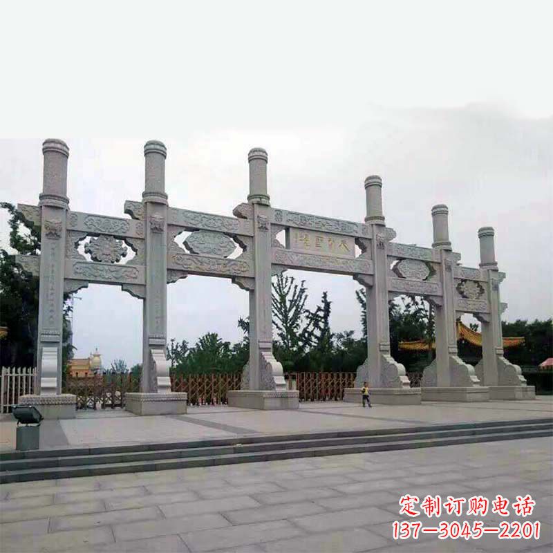 信阳公园大门五门无楼牌坊