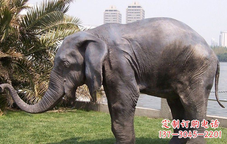 信阳公园大象铜雕塑