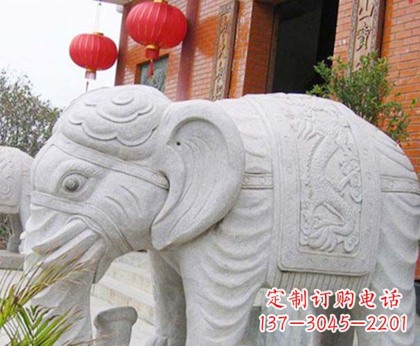 信阳泰坦巨型大象雕塑