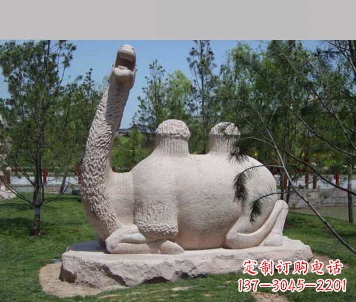 信阳优雅骆驼石雕