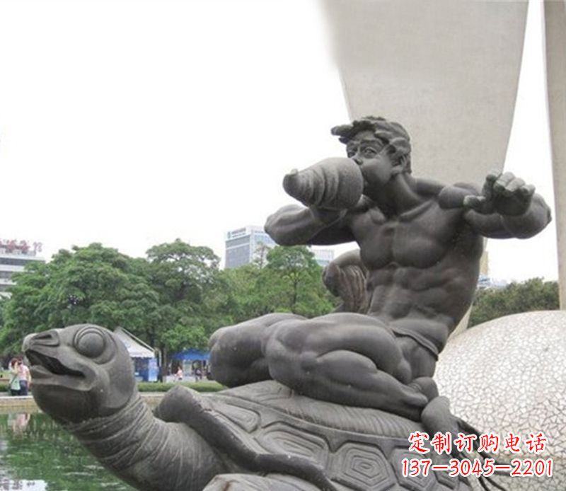 信阳海龟雕塑,漫步沙滩时的自然之美