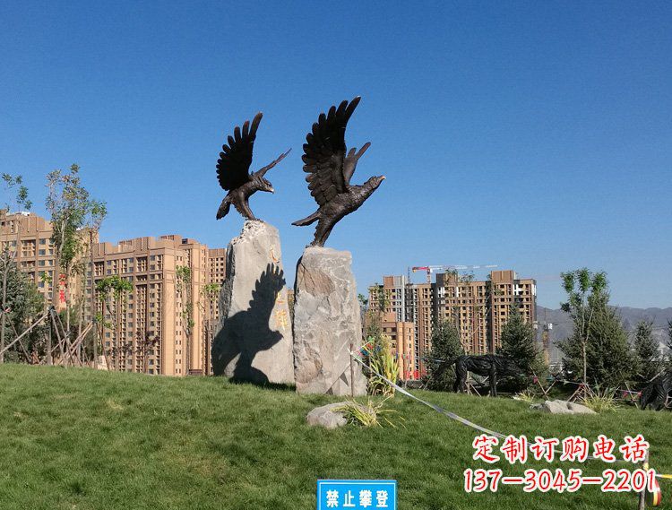 信阳全新设计的精致老鹰雕塑