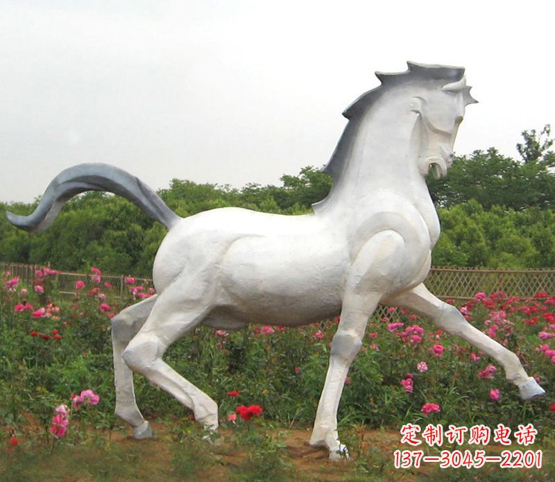 信阳中领雕塑精致的动物石雕马