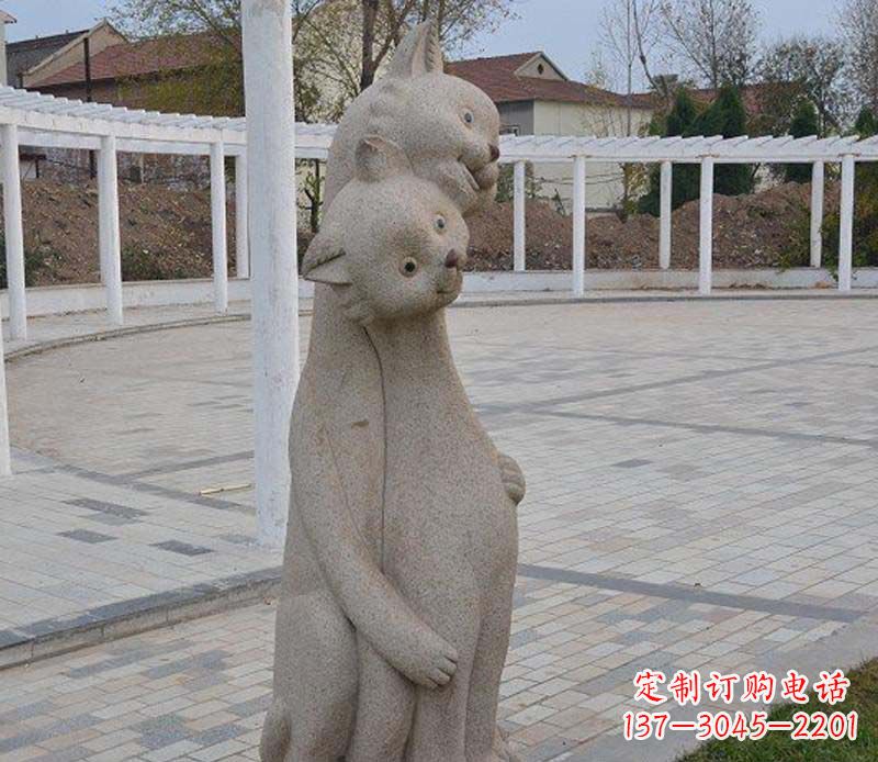 信阳精美小猫石雕,让您的公园更加美丽