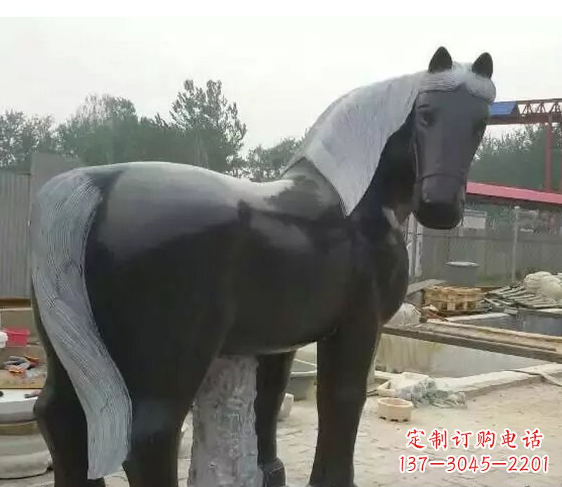 信阳公园动物小马石雕