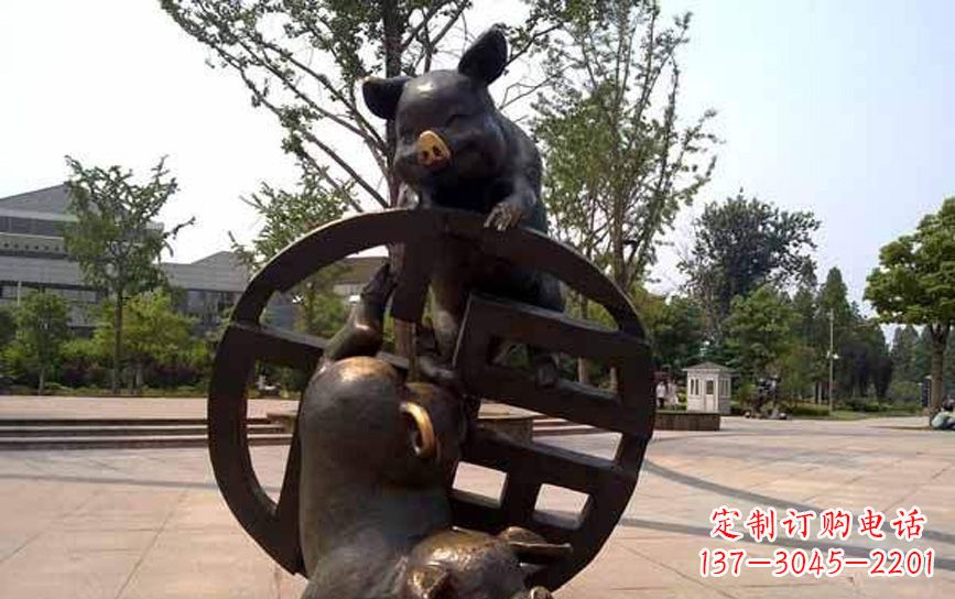 信阳公园动物猪铜雕