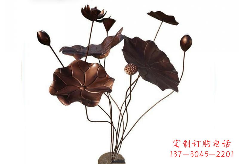 信阳传承经典,锻铜荷花雕塑
