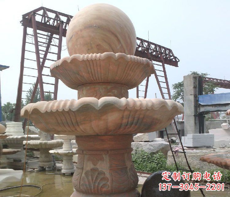 信阳绚丽多彩的风水球雕塑