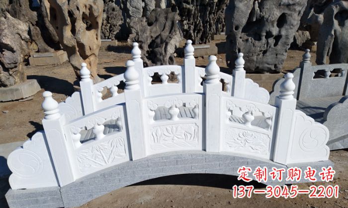 信阳手工雕刻的汉白玉拱桥雕塑