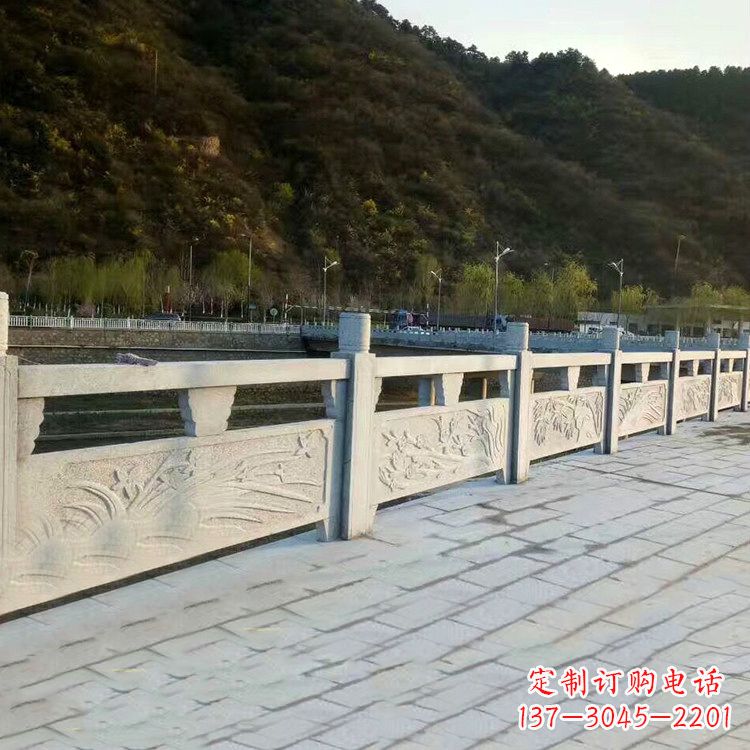 信阳公园花岗岩石栏板