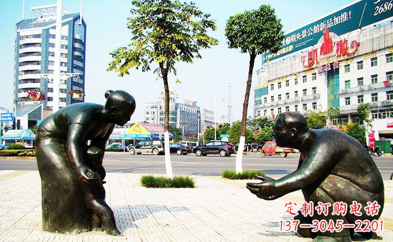 信阳铜质小孩学走路雕塑