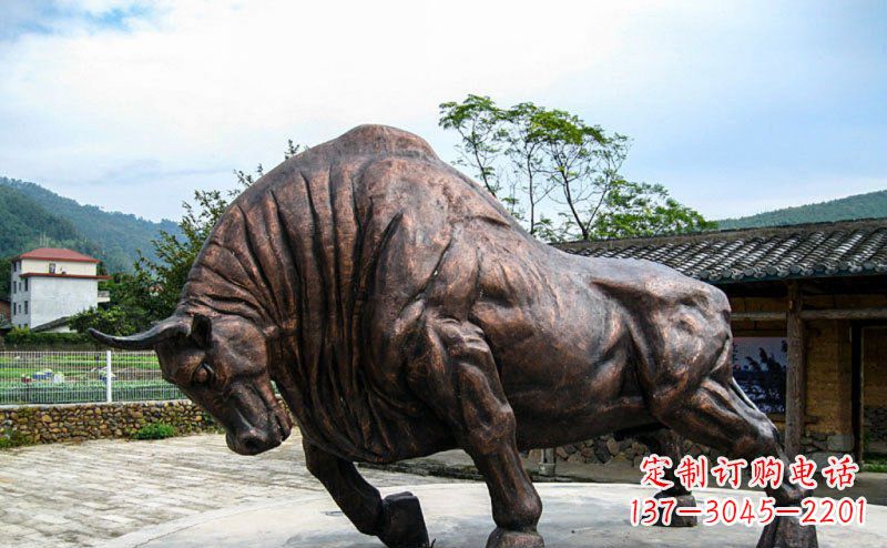 信阳公园开荒牛动物铜雕