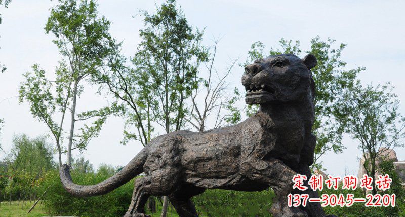 信阳超大型老虎雕塑