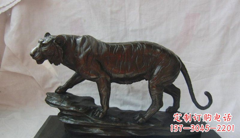 信阳高质量老虎铜雕