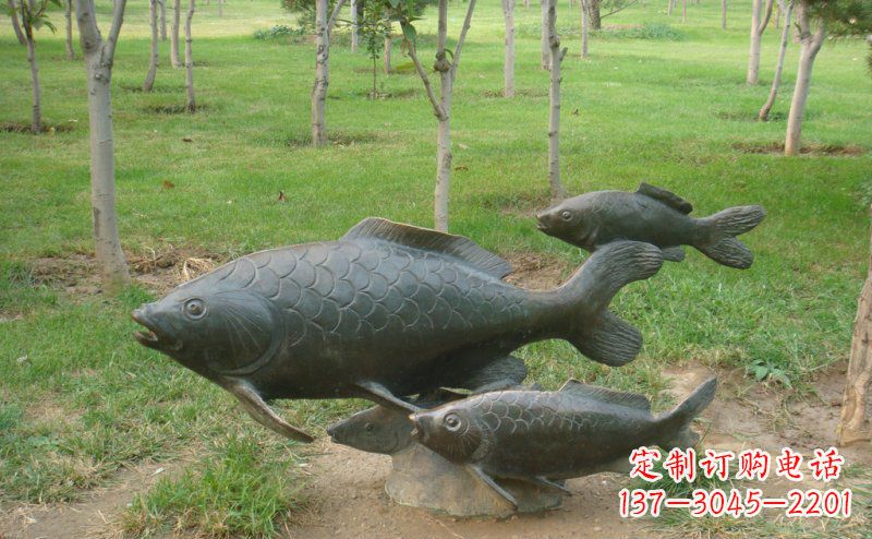信阳中领雕塑手工制作铜鲤鱼雕塑