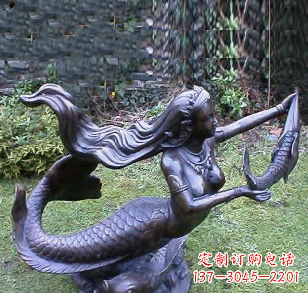 信阳公园美人鱼景观铜雕