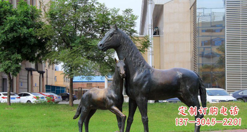 信阳优质实木母子马铜雕