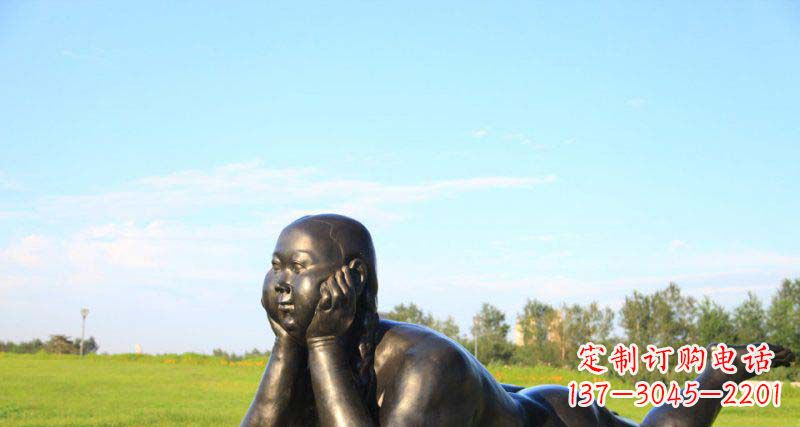 信阳美好时光,萌萌哒胖女孩青铜雕塑