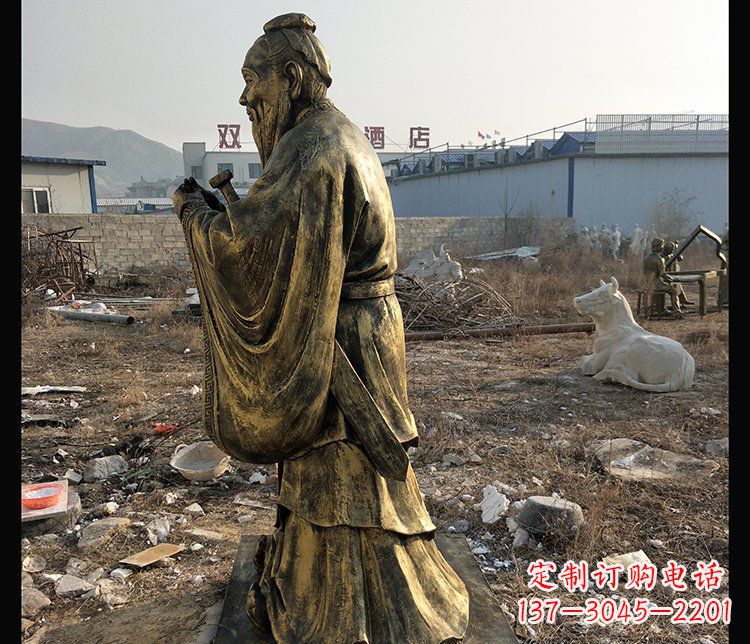 信阳铜铸孔子雕塑,传承中华民族精神文化