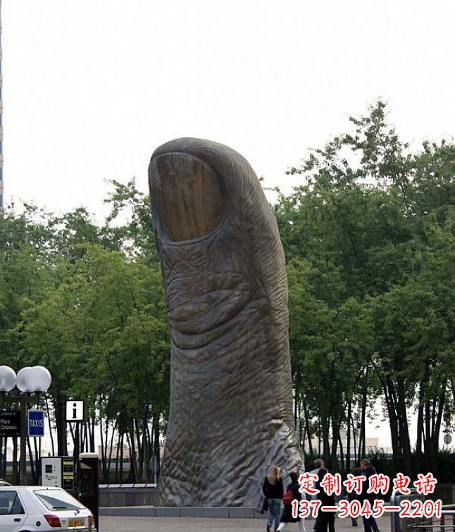 信阳中领雕塑大拇指铜雕竖立景观