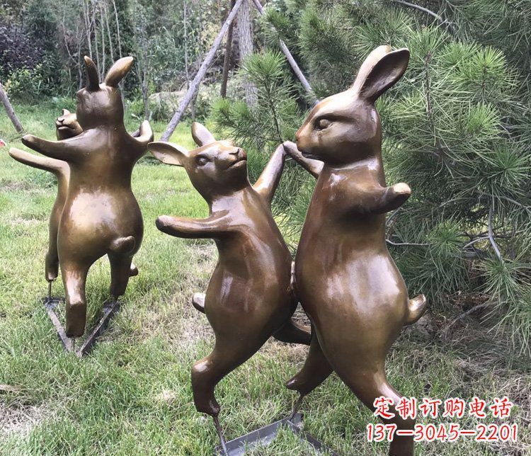 信阳铜雕奔跑兔子动物雕塑