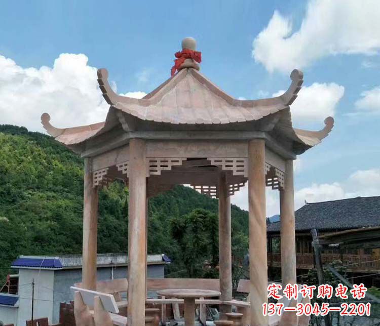 信阳一流的公园晚霞红六角石雕凉亭